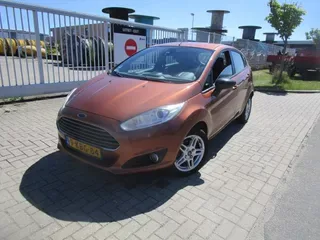 Ford Fiesta (2013) — foto 1