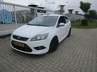 Ford Focus (2008) — foto 1
