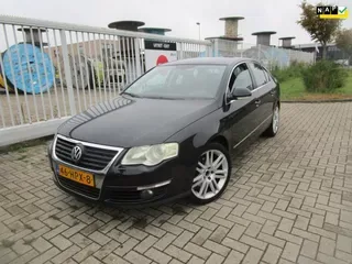 Volkswagen Passat (2009) — foto 1