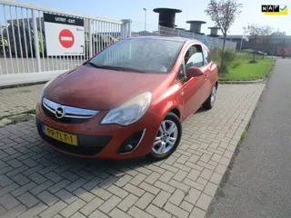 Opel Corsa (2012) — foto 1