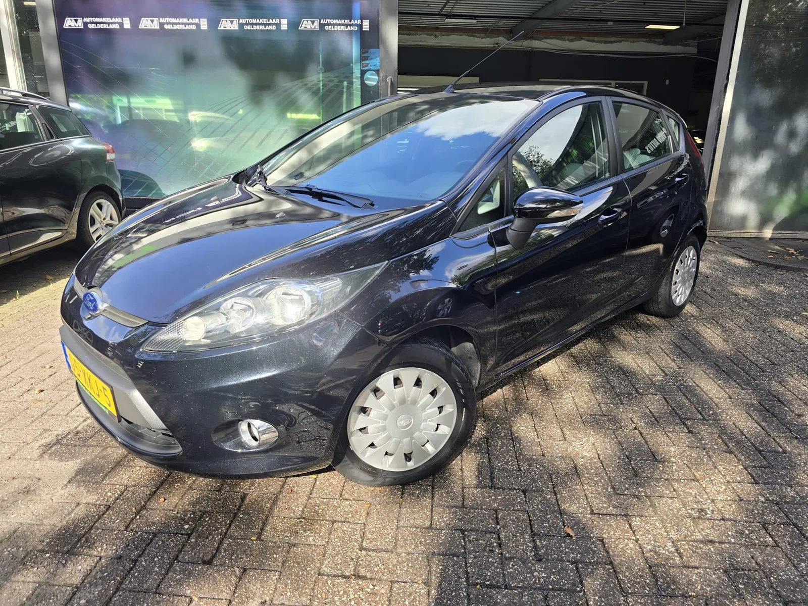 Ford Fiesta (2012) — foto 1