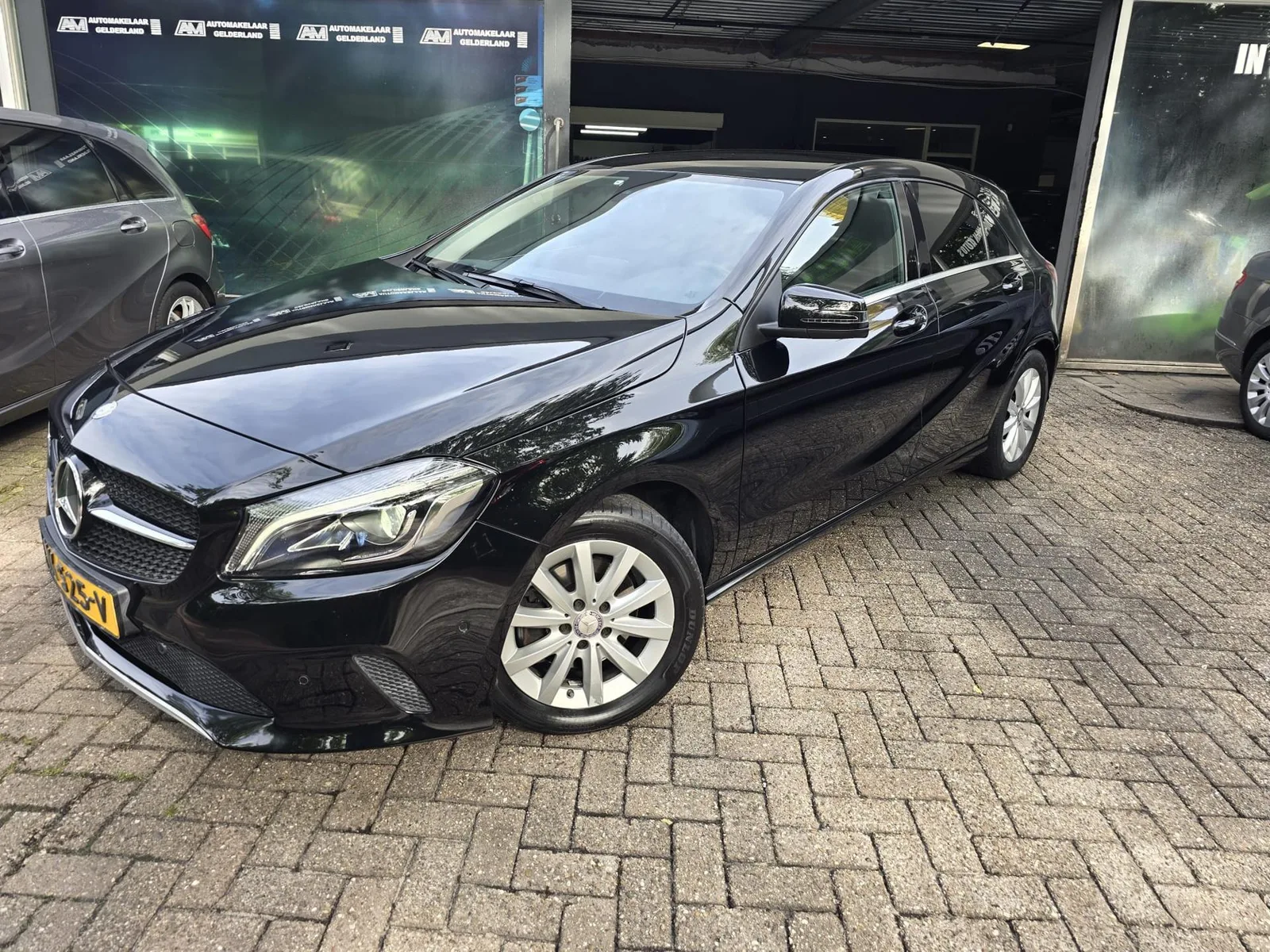 Mercedes-Benz A-Klasse (2017) — foto 1