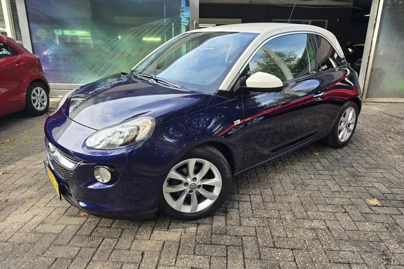 Opel Adam (2016)