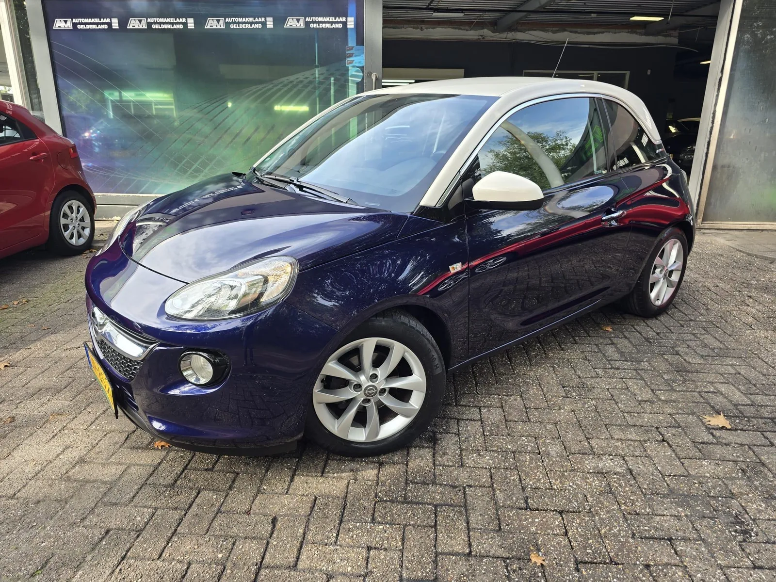 Opel Adam (2016) — foto 1