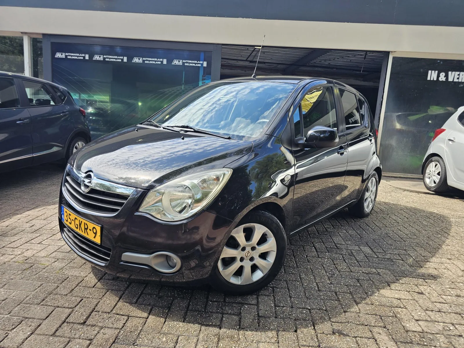 Opel Agila (2008) — foto 1