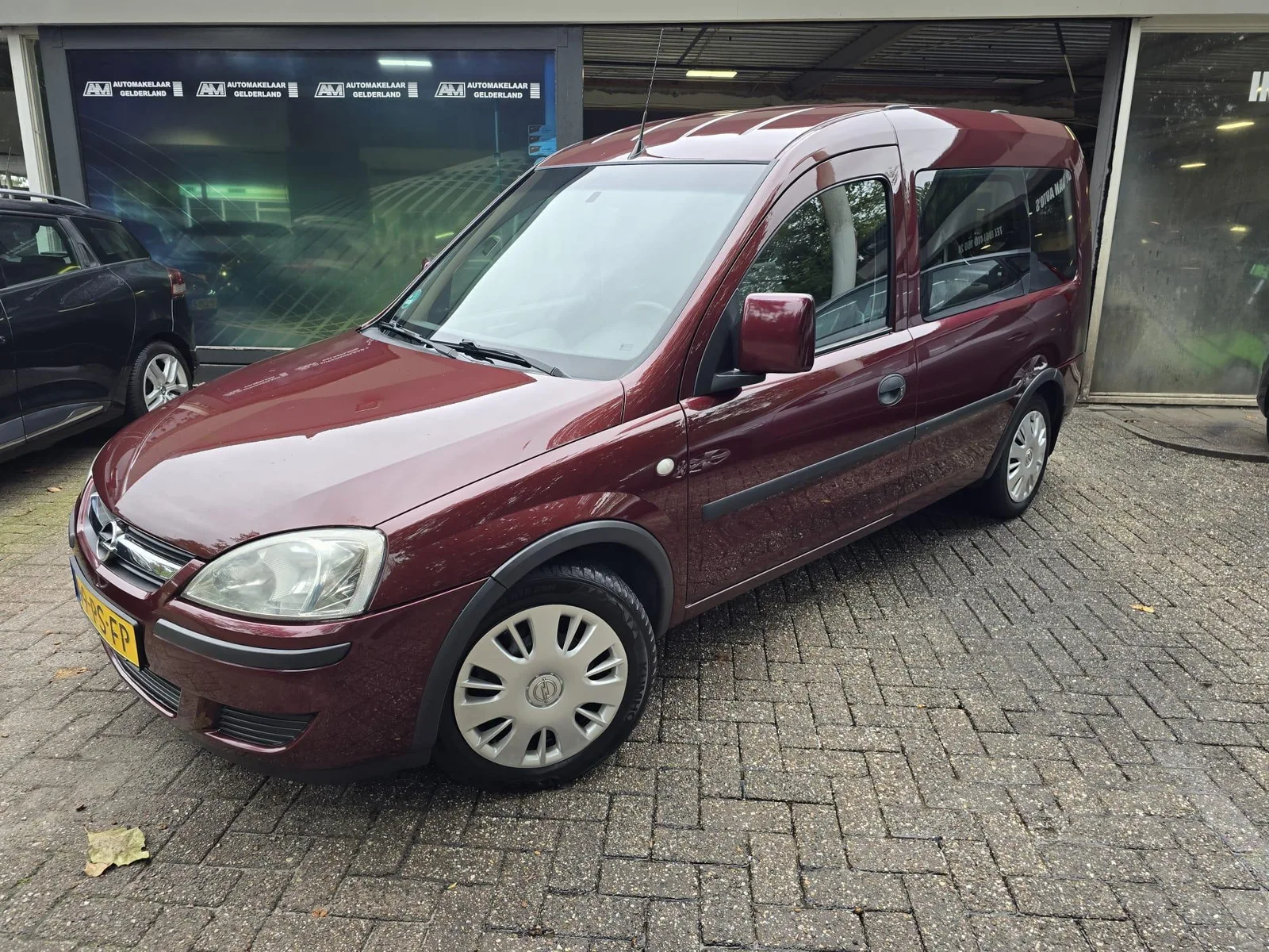 Opel Combo Tour (2004) — foto 1