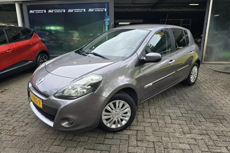 Renault Clio (2011)
