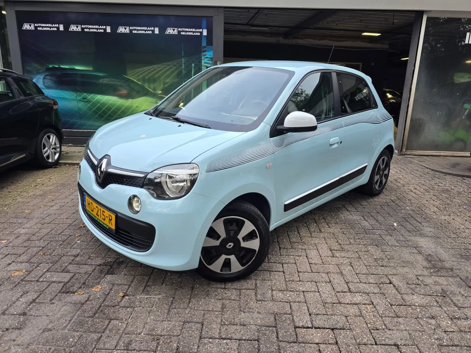 Renault Twingo (2015) — foto 1