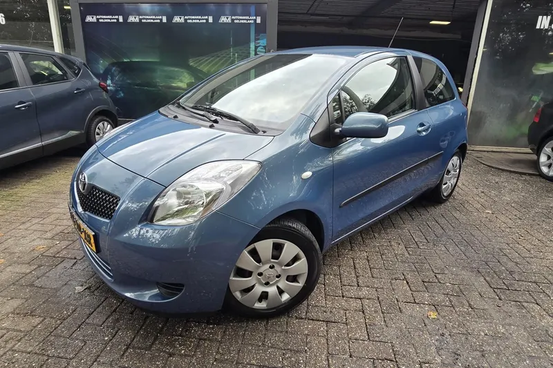 Toyota Yaris (2007)