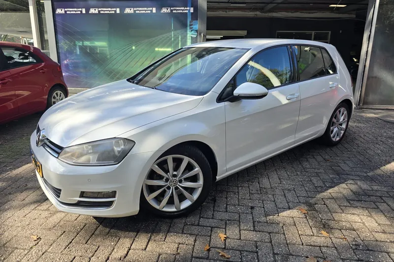 Volkswagen Golf (2013)