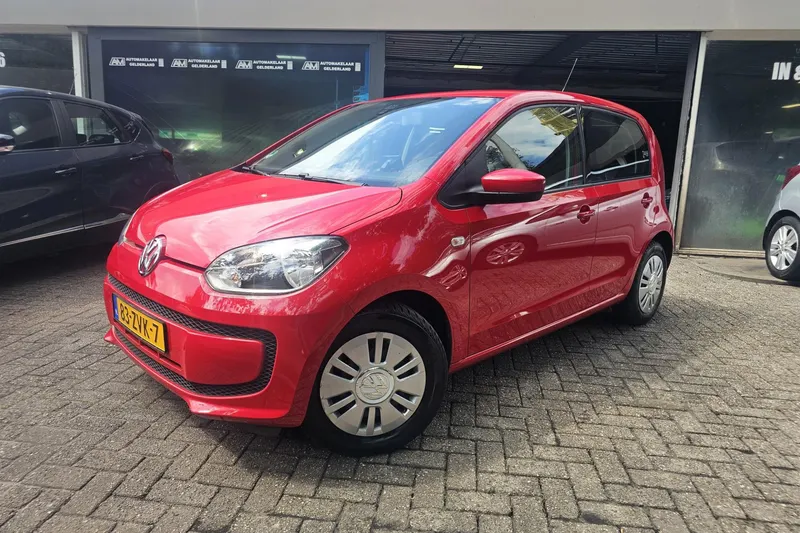 Volkswagen Up! (2013)