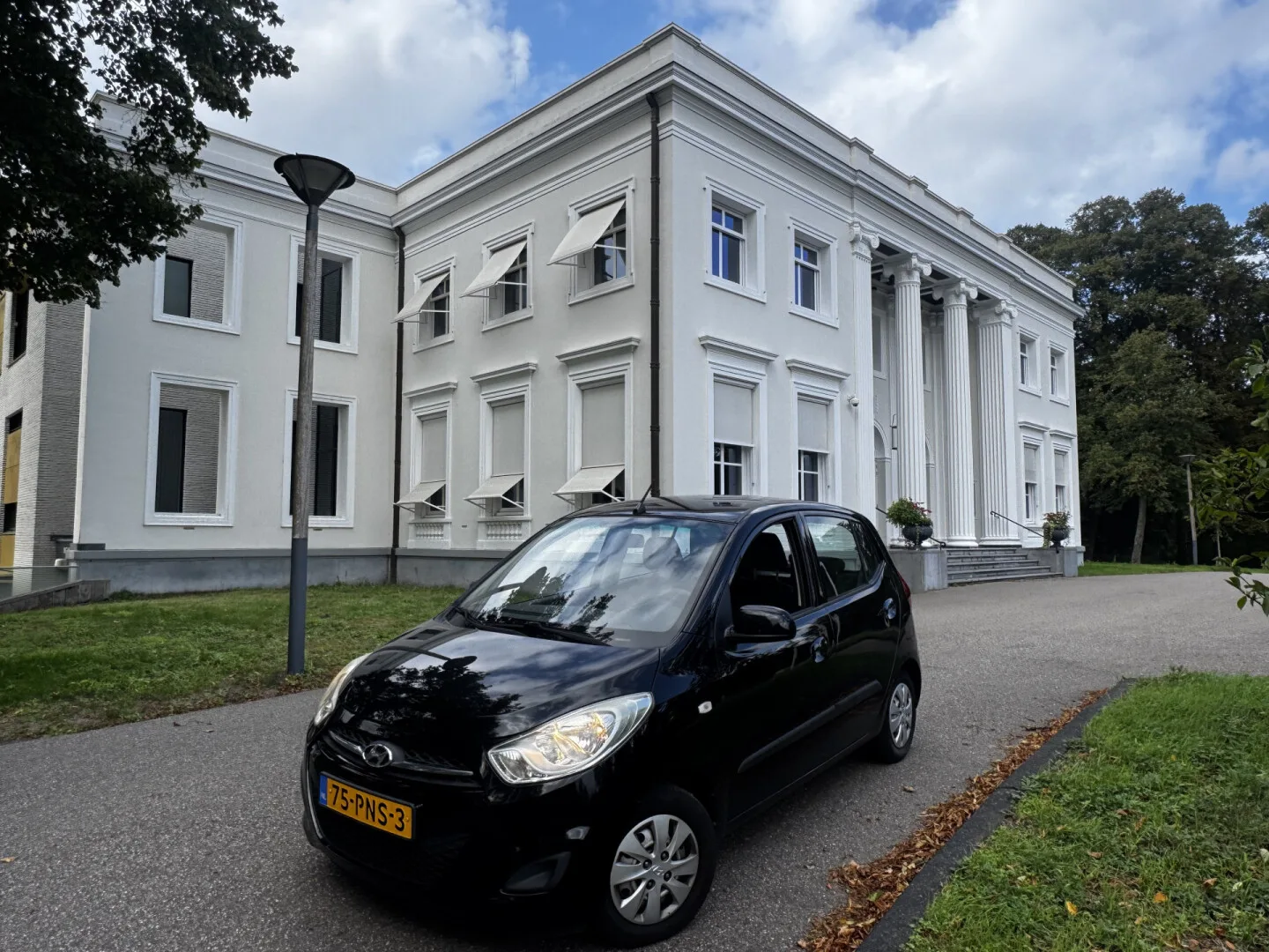 Hyundai i10 (2011) — foto 1