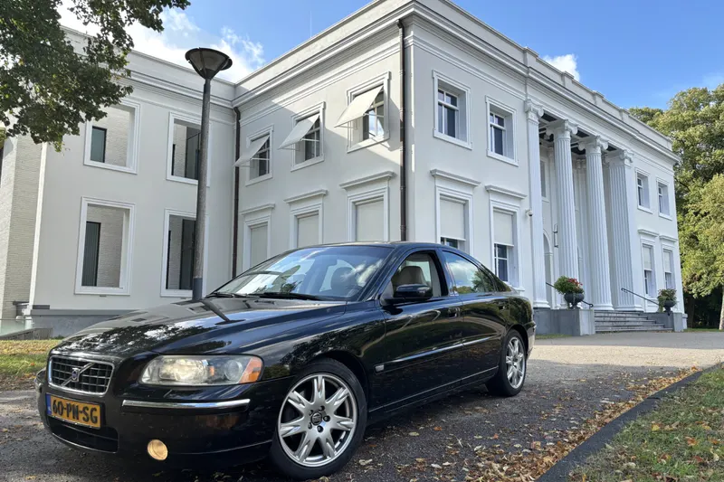 Volvo S60 (2004)