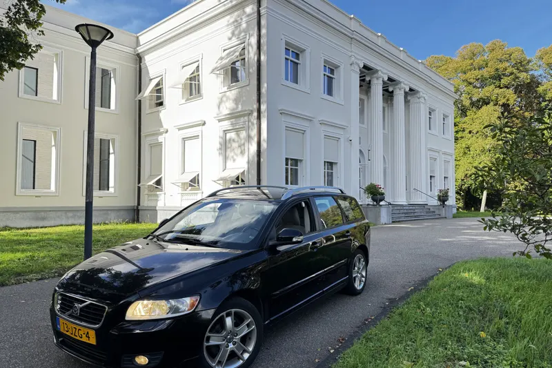 Volvo V50 (2009)