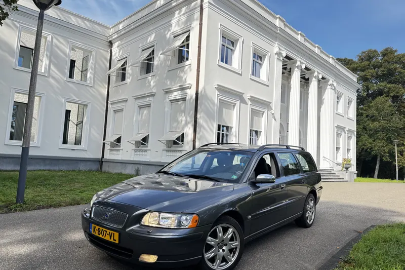 Volvo V70 (2005)