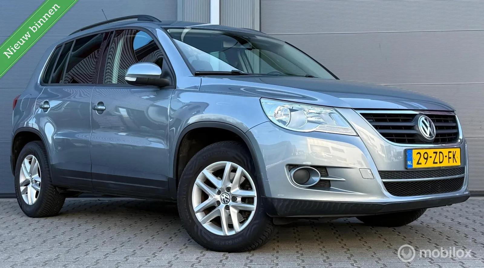 Volkswagen Tiguan (2008) — foto 1