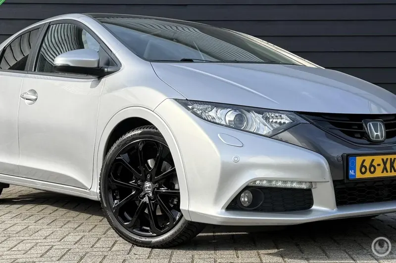 Honda Civic (2012)