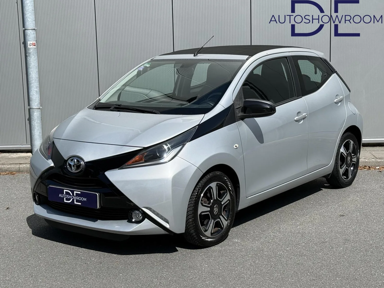 Toyota Aygo (2015) — foto 1