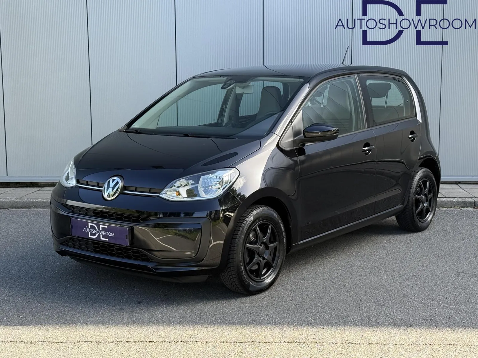 Volkswagen Up! (2017) — foto 1
