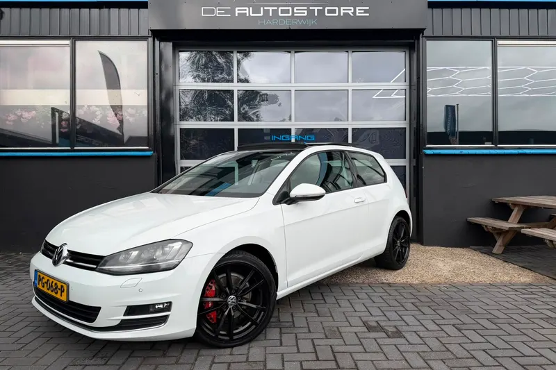 Volkswagen Golf (2013)