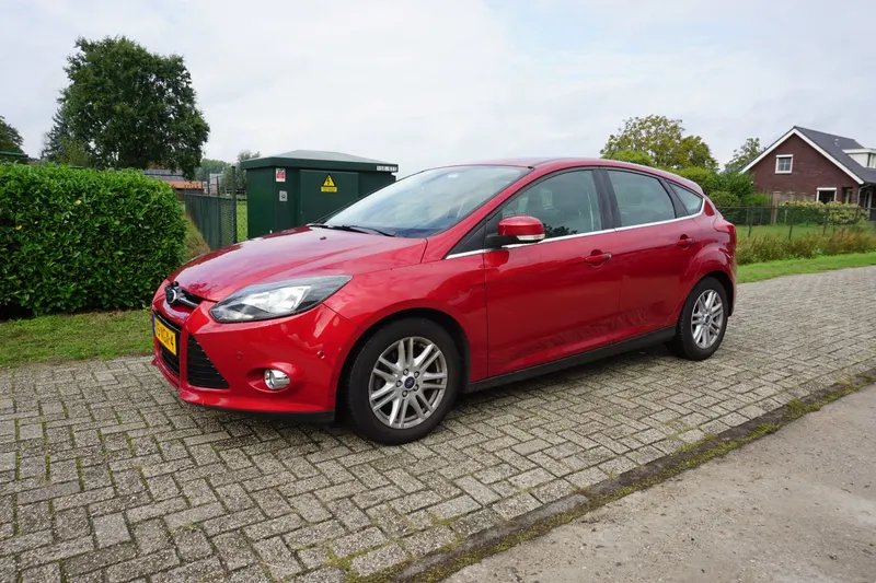 Ford Focus (2012)
