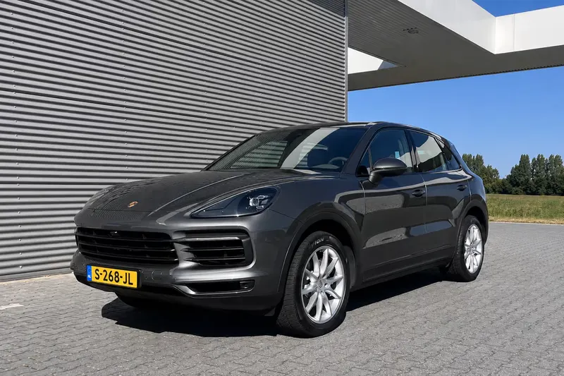 Porsche AWD Porsche Cayenne (2020)