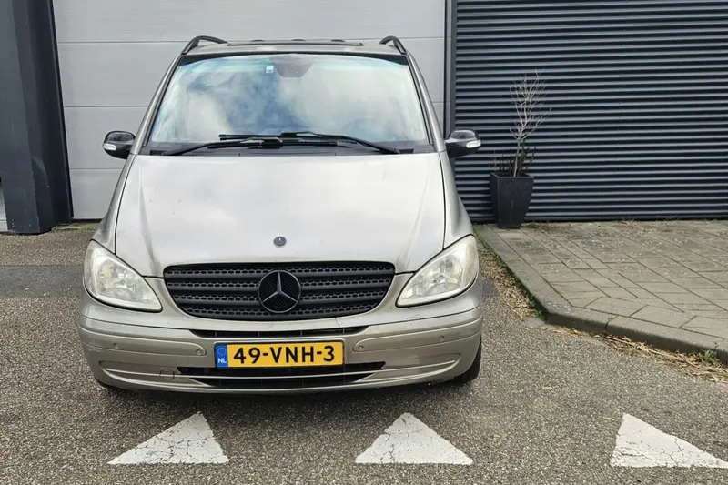 Mercedes-Benz Viano (2008)