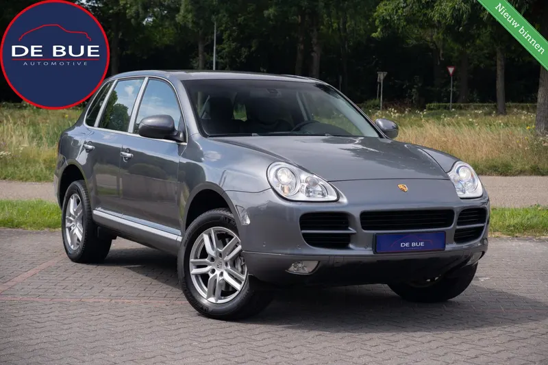 Porsche Cayenne (2005)