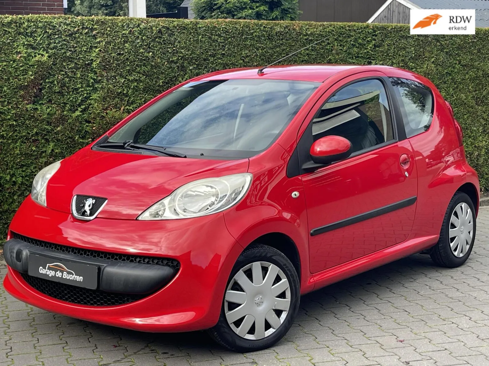 Peugeot 107 (2007) — foto 1