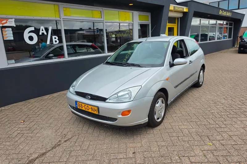 Ford Focus (2000)