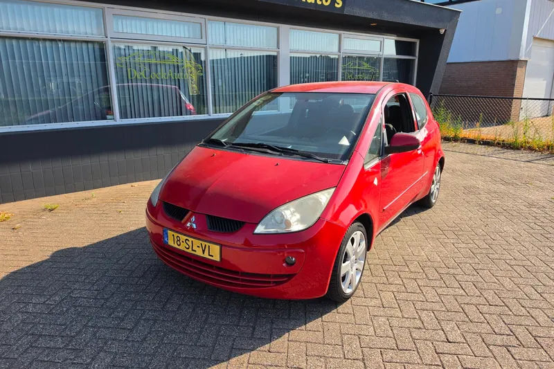 Mitsubishi Colt (2006)