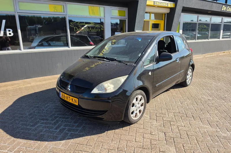 Mitsubishi Colt (2005)