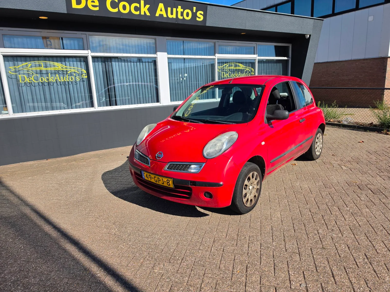 Nissan Micra (2008) — foto 1