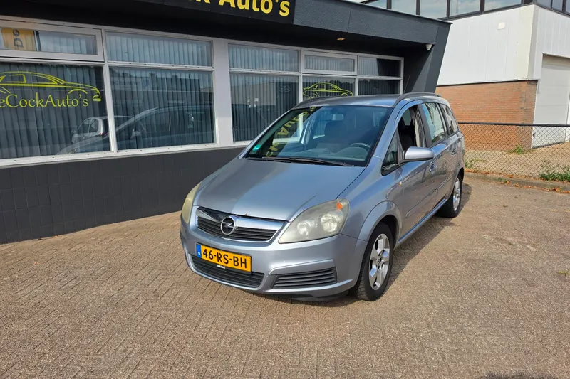Opel Zafira (2005)