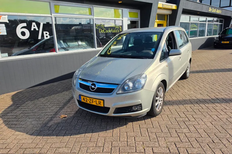 Opel Zafira (2008)