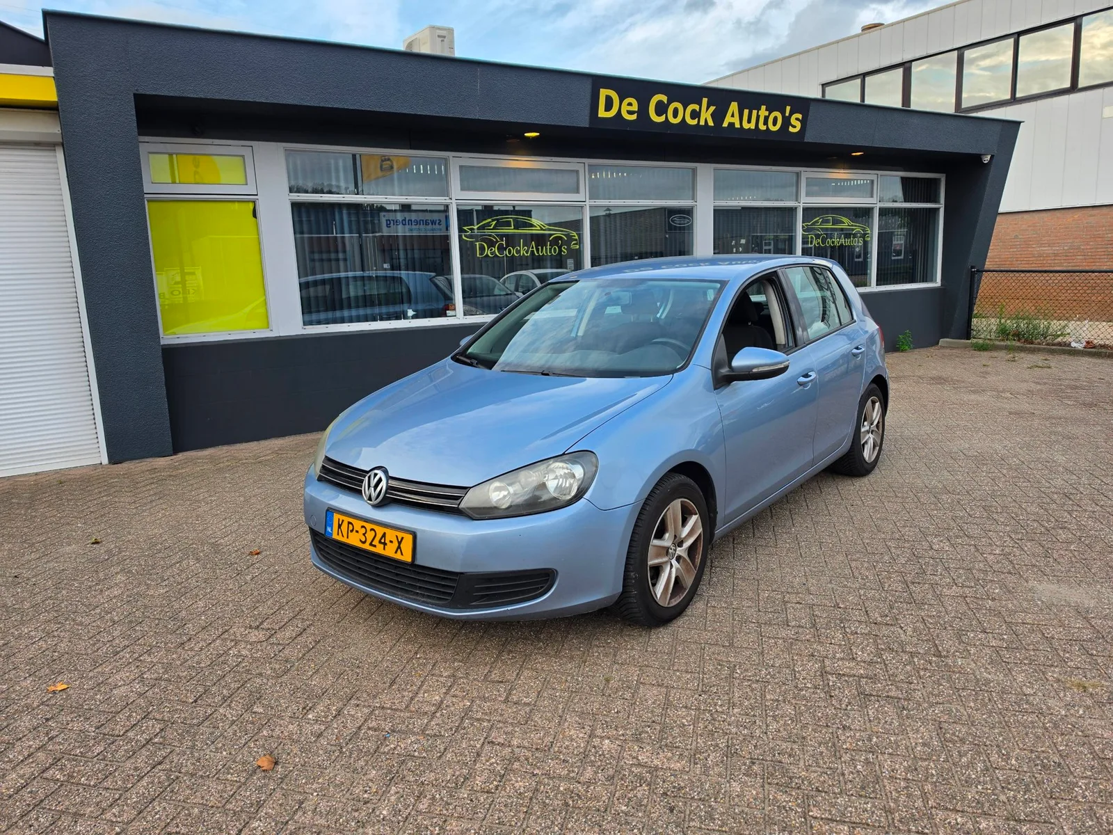 Volkswagen Golf (2010) — foto 1