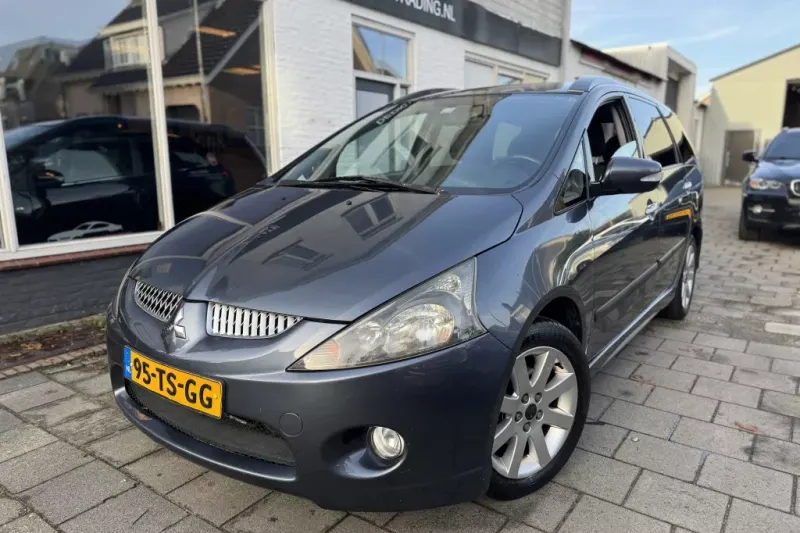 Mitsubishi Grandis (2007)