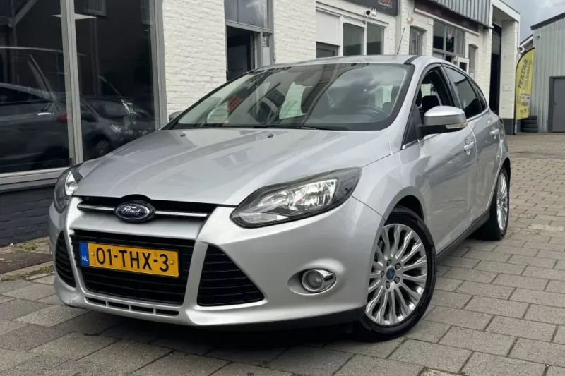 Ford Focus (2012)