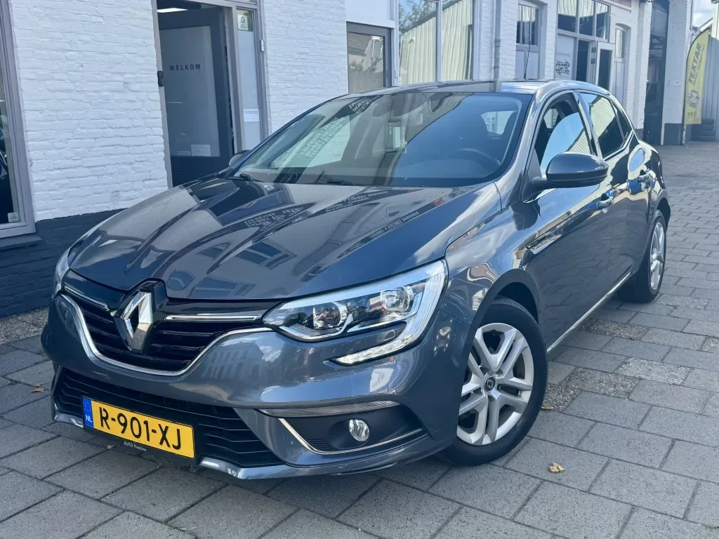 Renault Mégane (2016) — foto 1