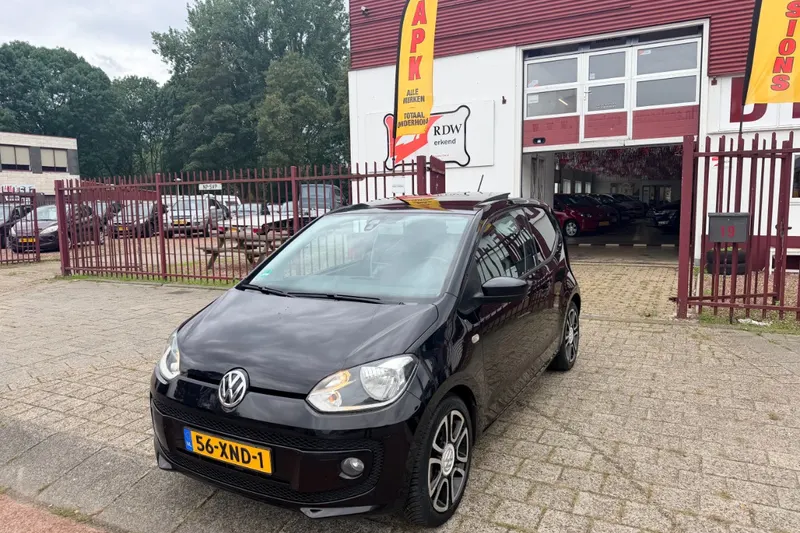 Volkswagen Up! (2012)