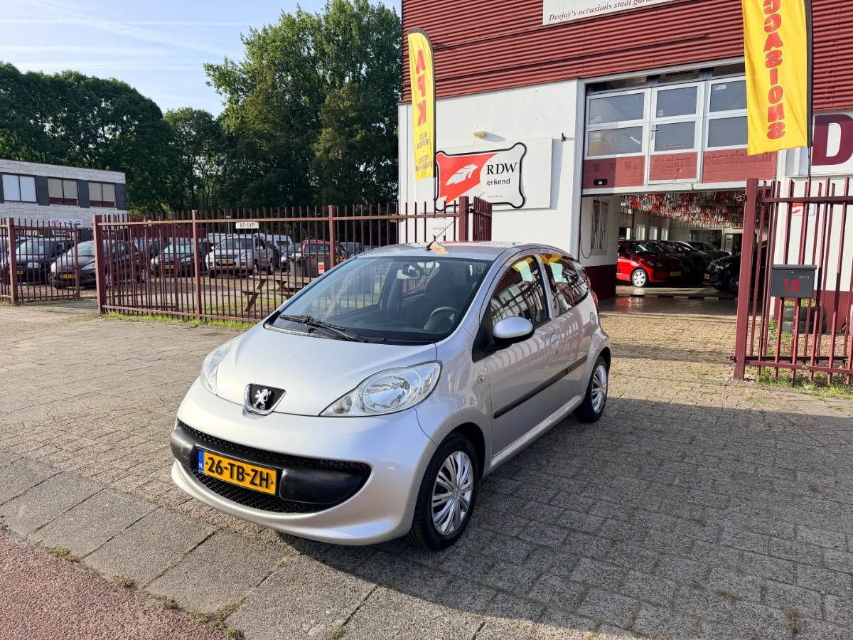 Citroën C1 (2006) — foto 1