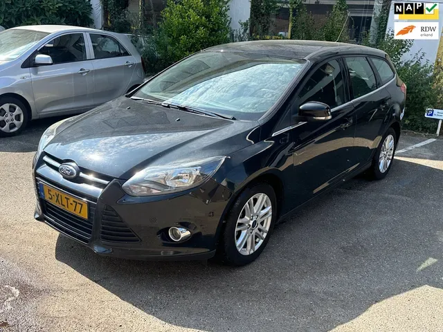 Ford Focus (2014) — foto 1