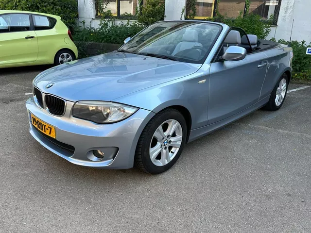 BMW 1-Serie (2011) — foto 1