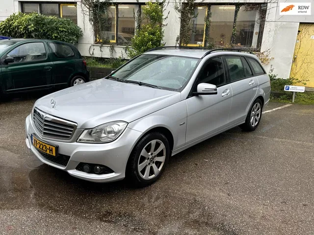 Mercedes-Benz C-Klasse (2012) — foto 1