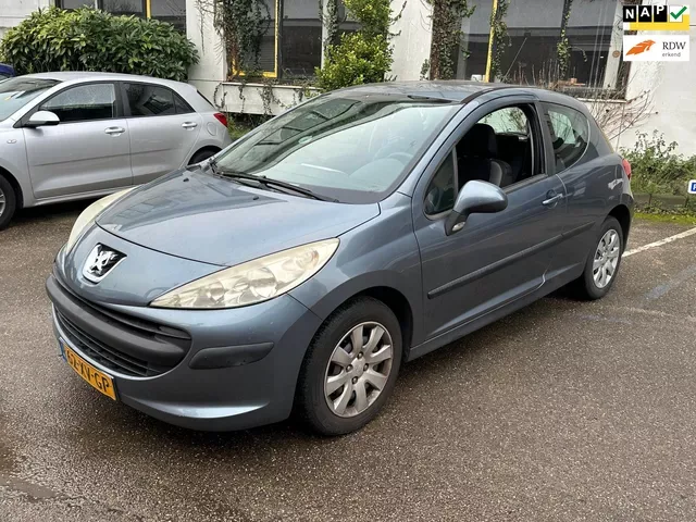Peugeot 207 (2007) — foto 1