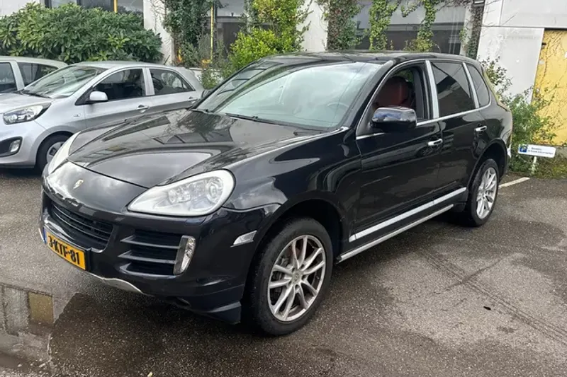 Porsche Cayenne (2009)