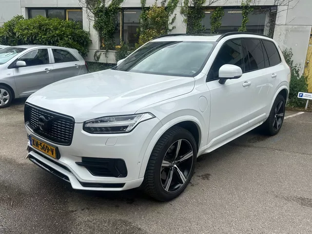 Volvo XC90 (2016) — foto 1