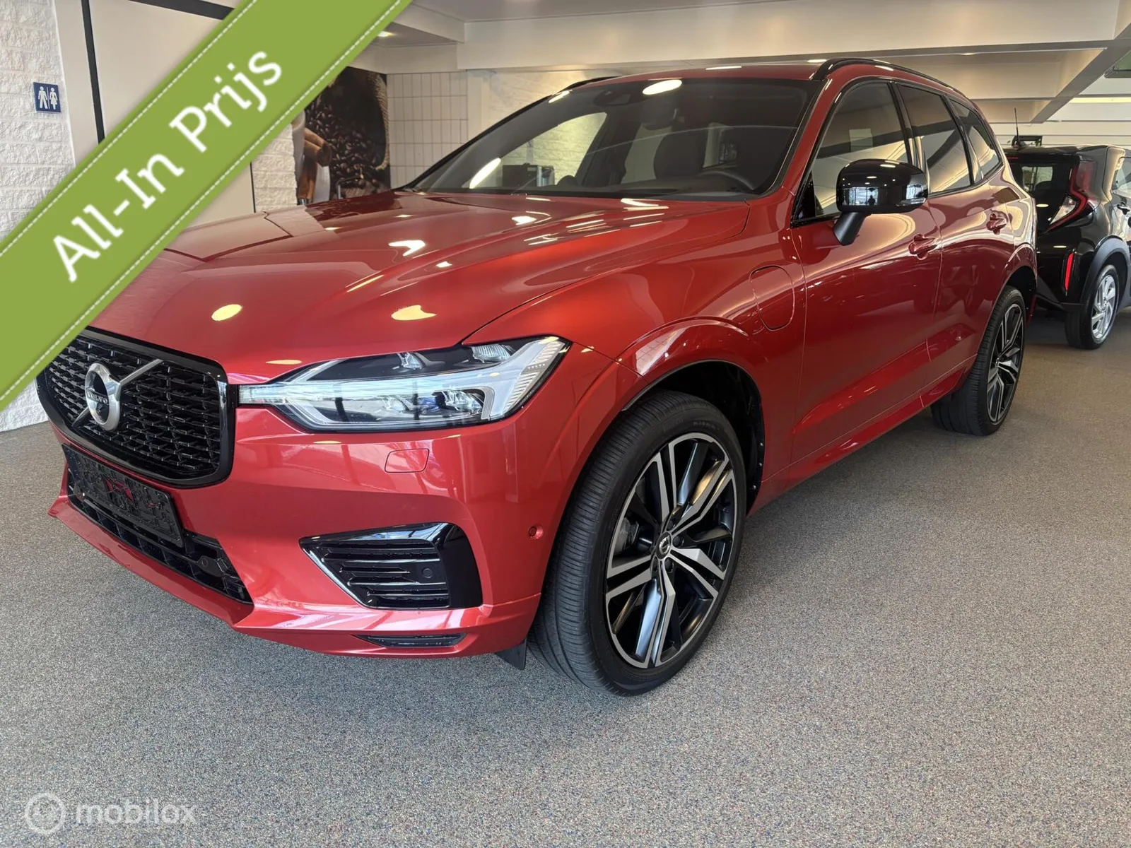 Volvo XC60 (2021) — foto 1