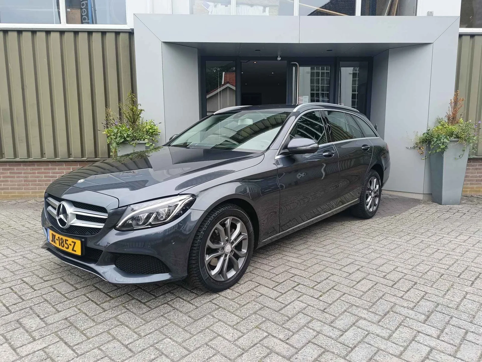 Mercedes-Benz C-Klasse (2016) — foto 1