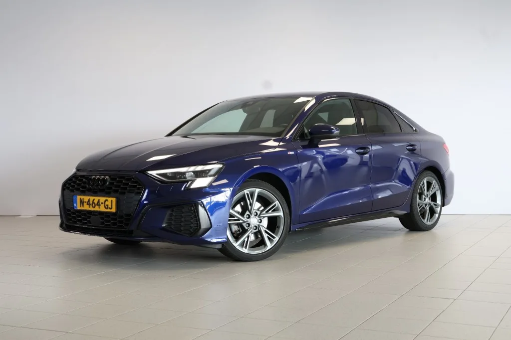 Audi A3 (2020) — foto 1